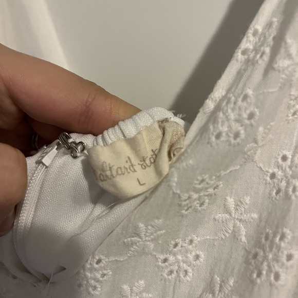 altar’d state Woman’s Large white eyelet dress. Tie in back. Brown buttons - Picture 3 of 3